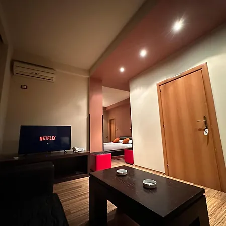 Epidami Hotell Kashari