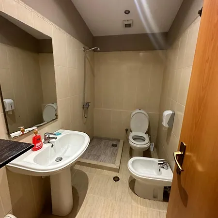 Epidami Hotell 3*